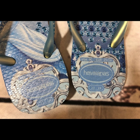 Child flip flops size 9c Cinderella print - Picture 5 of 6
